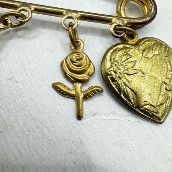 Vintage Victorian Revival Charm Safety Pin Heart Claddagh Cherub Jasper Stone - Picture 3 of 7